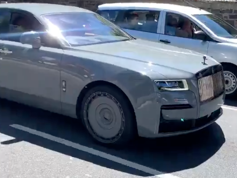 VIDEO: SA DJ spotted driving R7,4-million Rolls-Royce