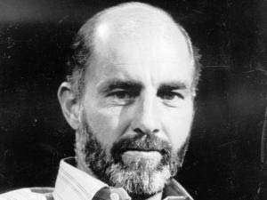 bob-hewitt300.jpg