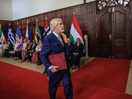 US Ambassador to SA Leo Brent Bozell presents letters of credence in April 2026