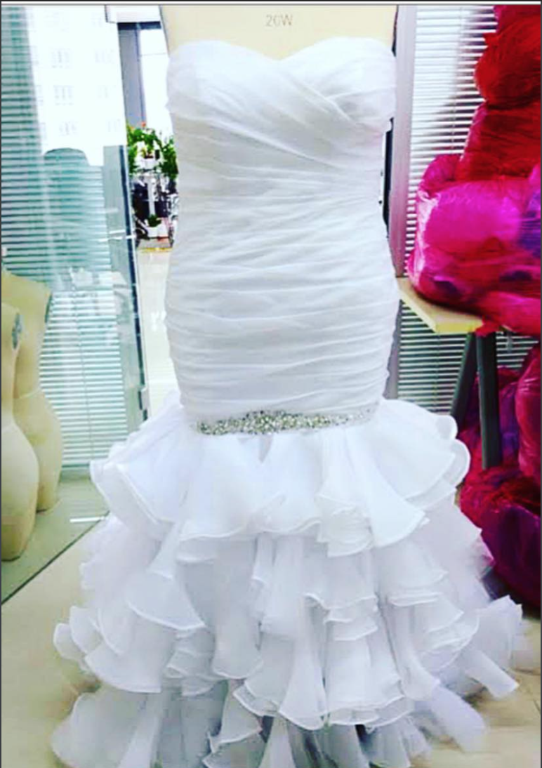 Screenshot of brides wedding dress