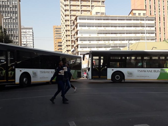 Bus blockade tshwane