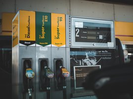 fuel / pexels