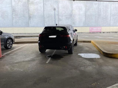 SEE: Shoppers get revenge on terribly parked car - Vimarsana News