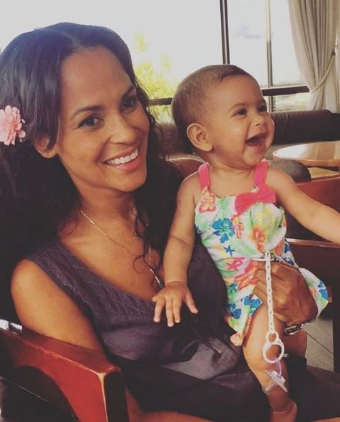 Actress Carmel Fisher shares her tips for new moms