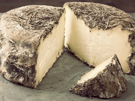 cheese_Fotor.jpg