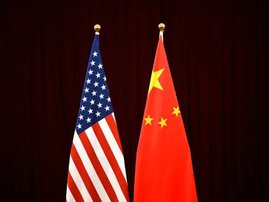 US and China flags
