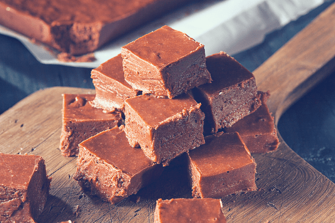 Homemade Dark Chocolate Fudge