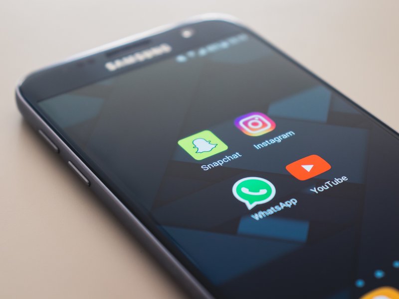 CRIMINALS ARE USING WHATSAPP VOICE NOTES.