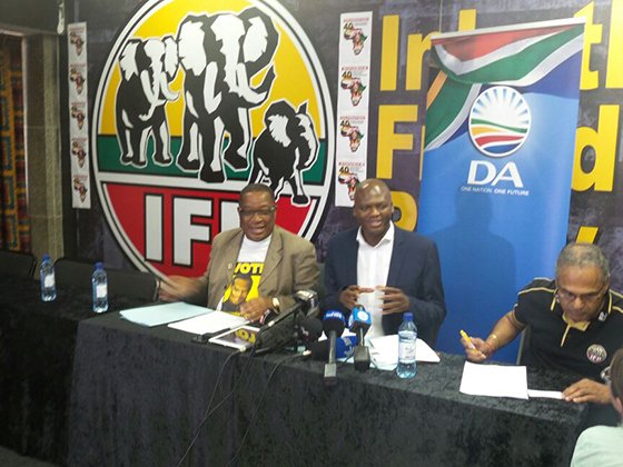 DA, IFP sign co-governance agreement