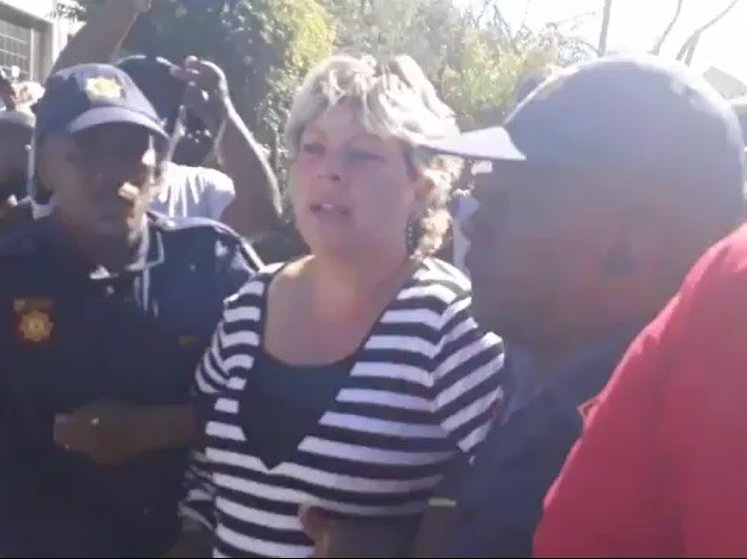 Coligny woman eff