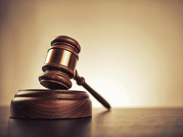 Court, gavel