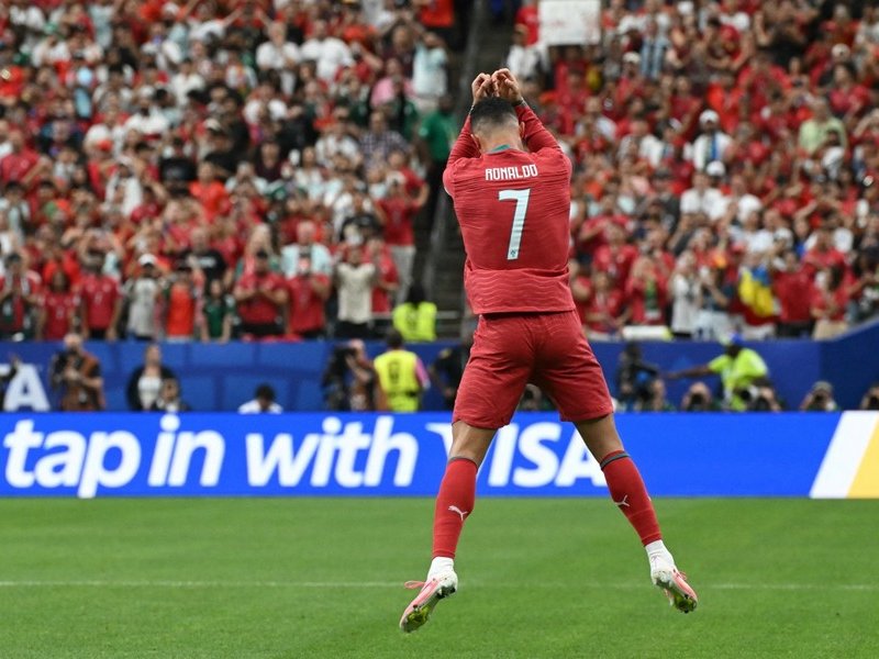 Cristiano Ronaldo scores in record sixth World Cup