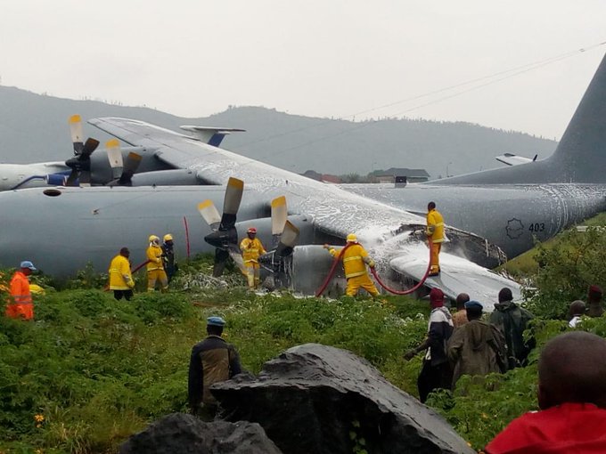 sandf crash landing plane