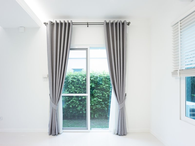 Curtain