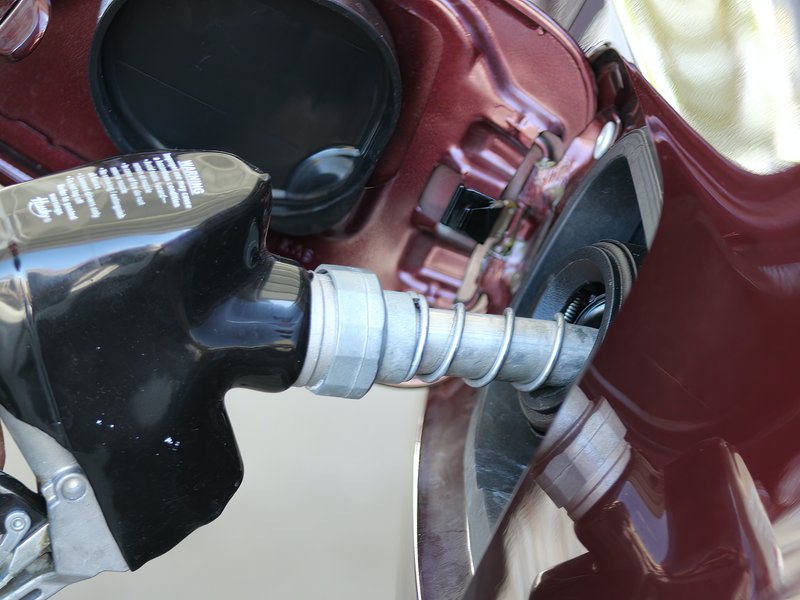Mid-month data from the Central Energy Fund (CEF) points to a smaller drop in prices for petrol and diesel in February 2023 due to rising international petroleum costs.