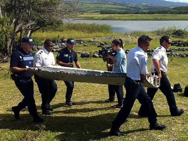 debris-MH370-use.jpg