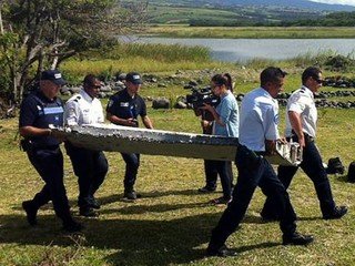 debris-MH370-use_post_detail_web (1).jpg
