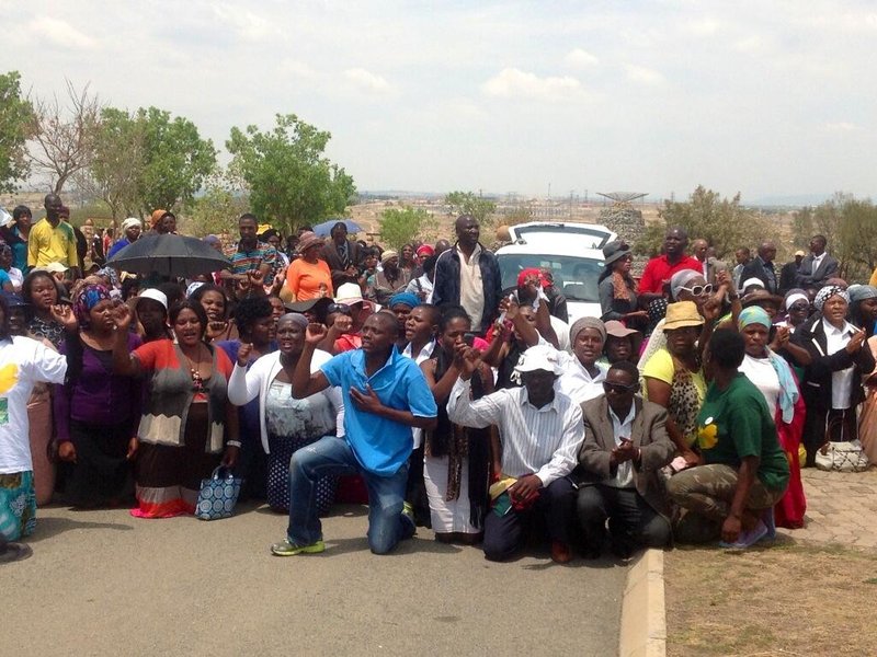 diepsloot funeral 5.jpg