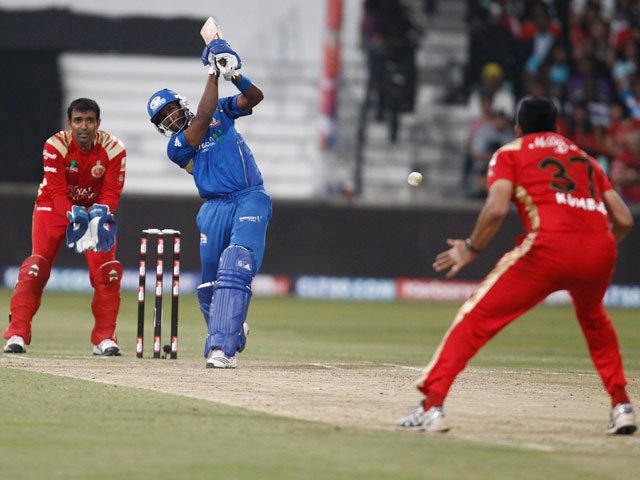 dwayne_bravo_gallo.jpg