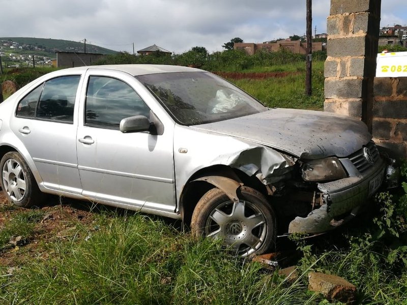 Woman crashes into wall in Edendale, PMB