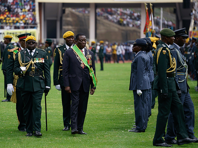 Emmerson Mangwagwa sworn in