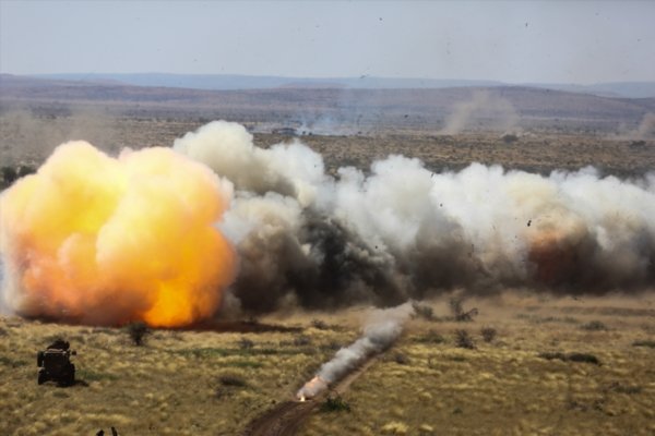explosion_RKj6N53.jpg