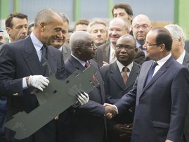 france mozambique ship.jpg