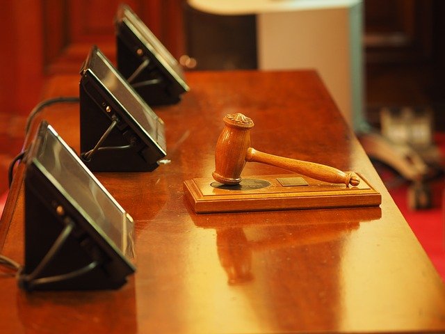 Court, gavel