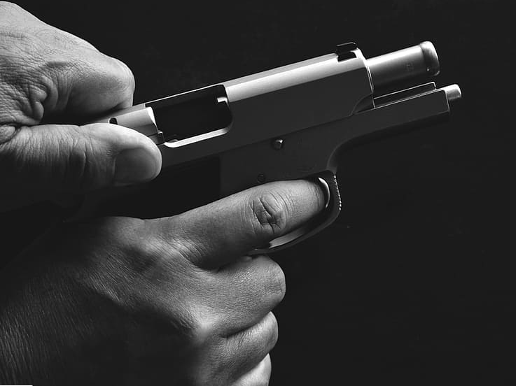 handgun_pistol.PNG