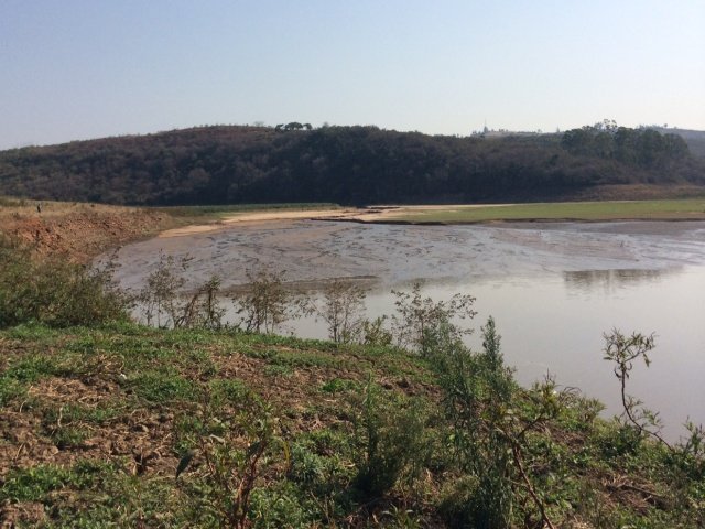 hazelmere dam - kn