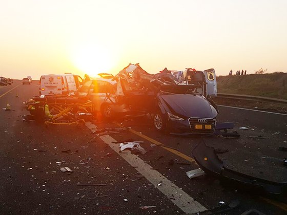 2 killed in Hibberdene N2 crash