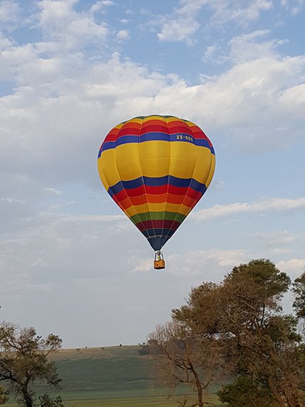 Hot air balloon