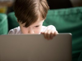 youth on internet