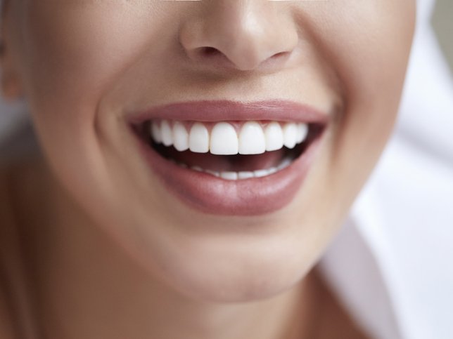 Dentists 'fill in gaps' with breakthrough lab grown teeth
