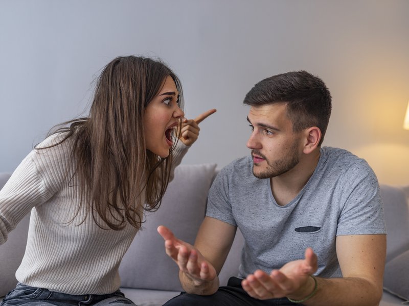 VIDEO: Couple share hilarious fool-proof solution for ending fights