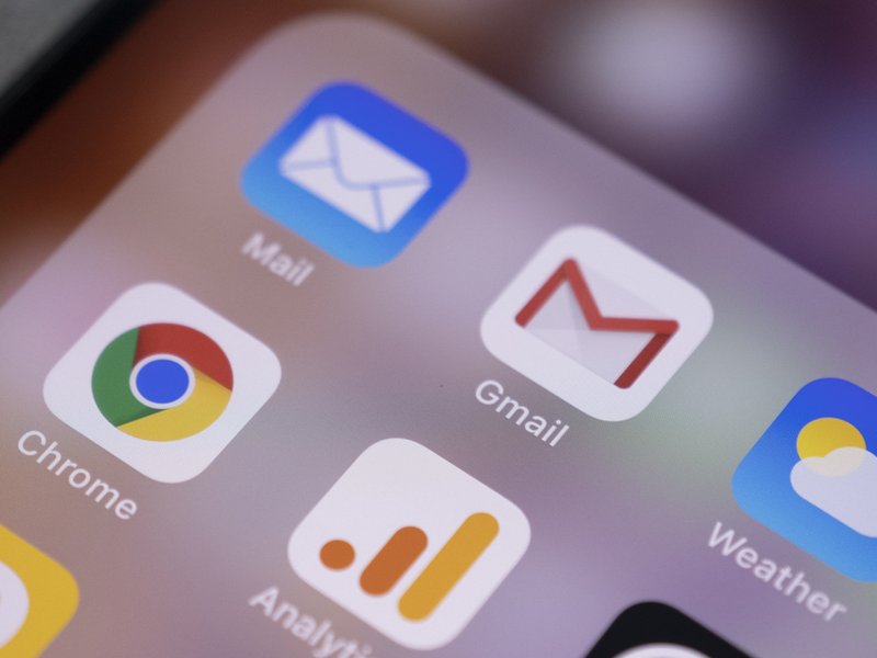 Google issues three-week Gmail warning to users