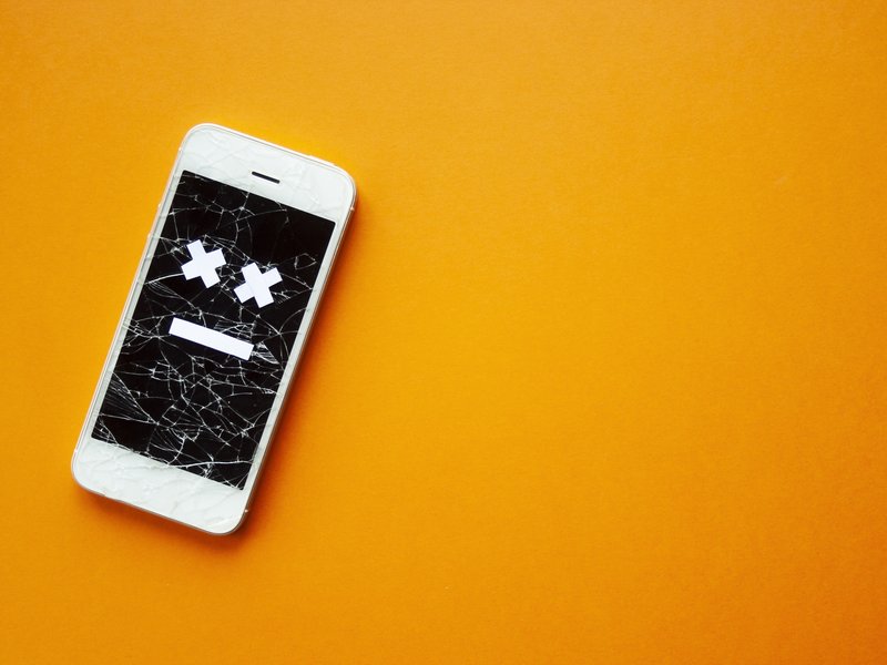 Broken phone dead