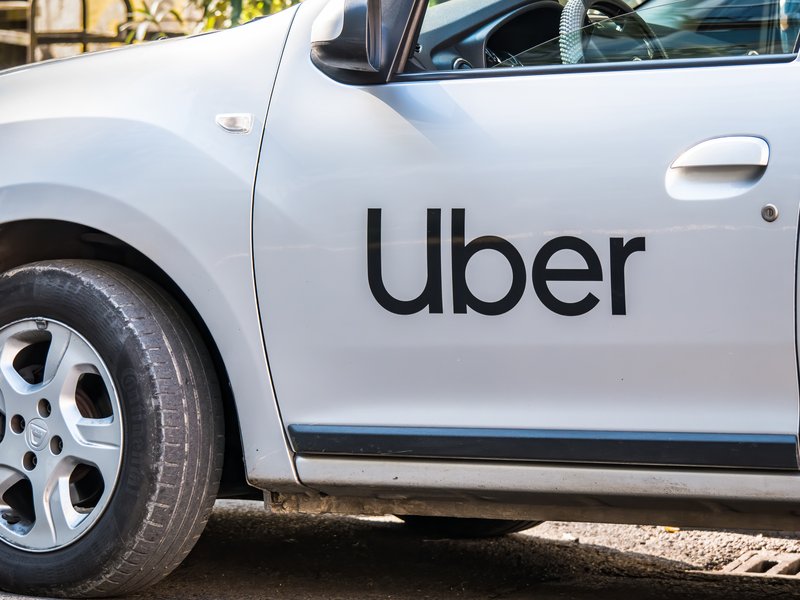 Uber offers teachers free rides for vaccination