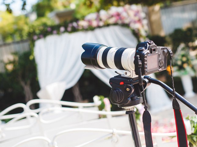 Divorced woman wants refund from Midrand wedding photographer 4 years later