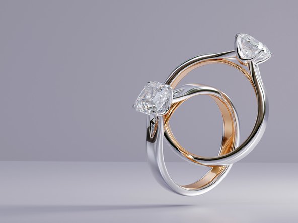 WATCH: Superstar singer wears top made of engagement rings