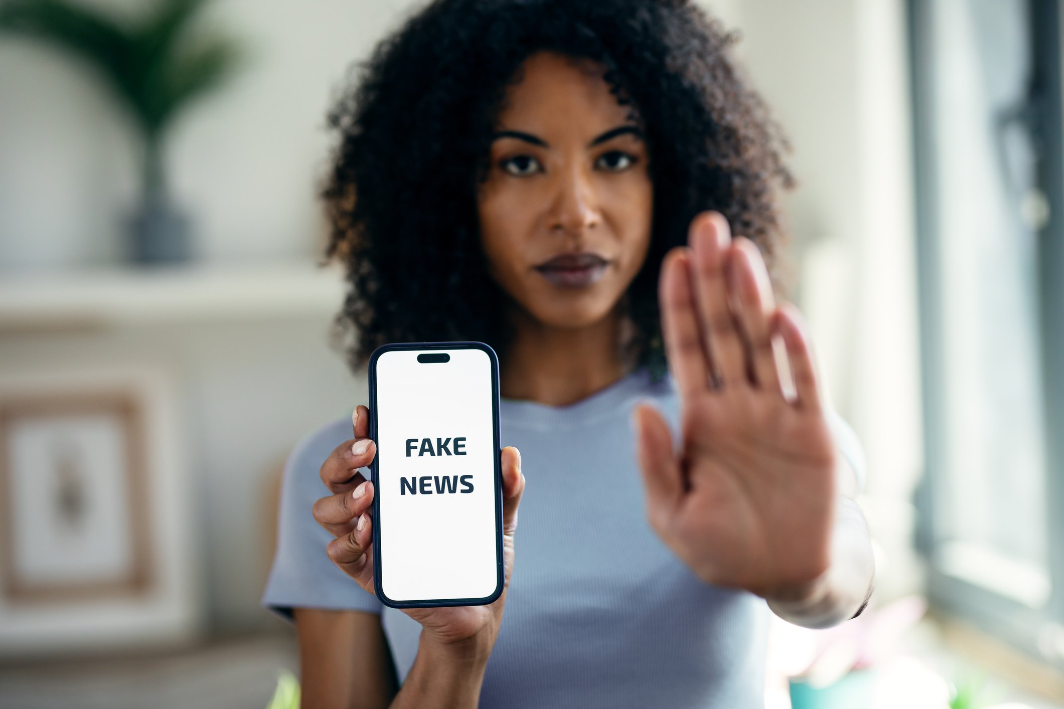 Fake news lady