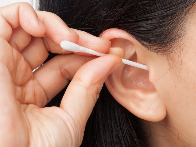 This is how you should be cleaning your ears