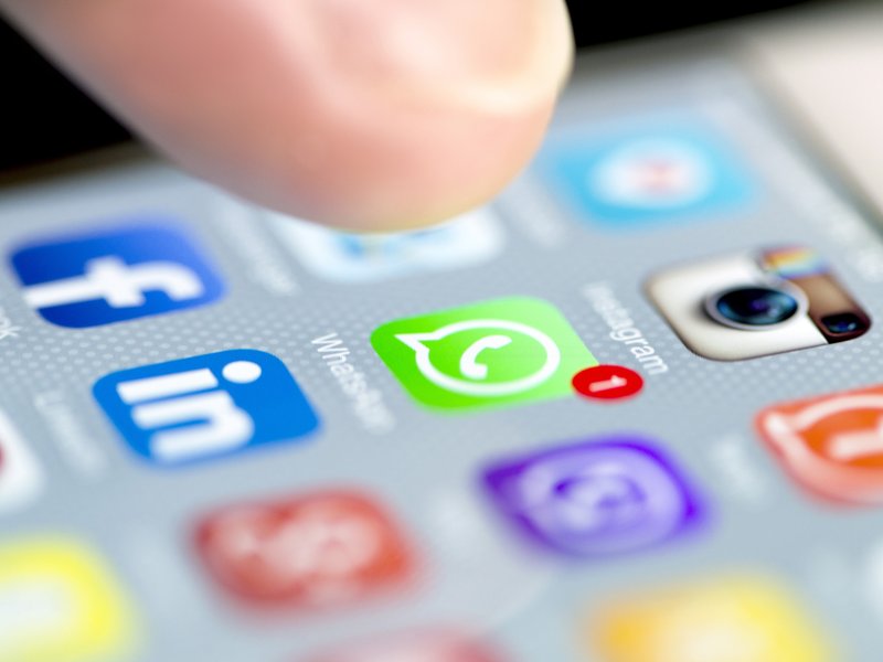 Whatsapp Instagram Facebook down