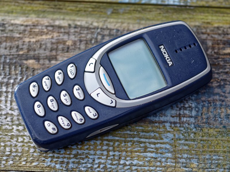 #ThrowbackThursday: The iconic Nokia 'Brick' is returning!