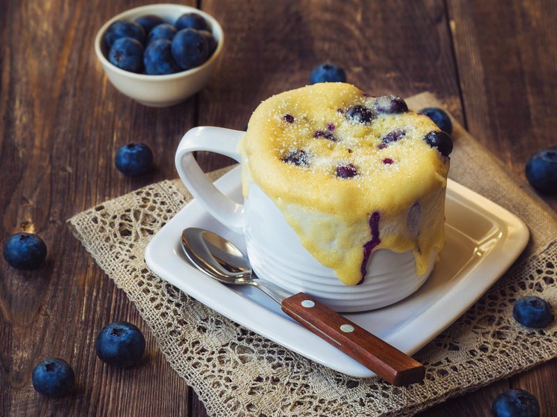 Blueberry muffin in a mug