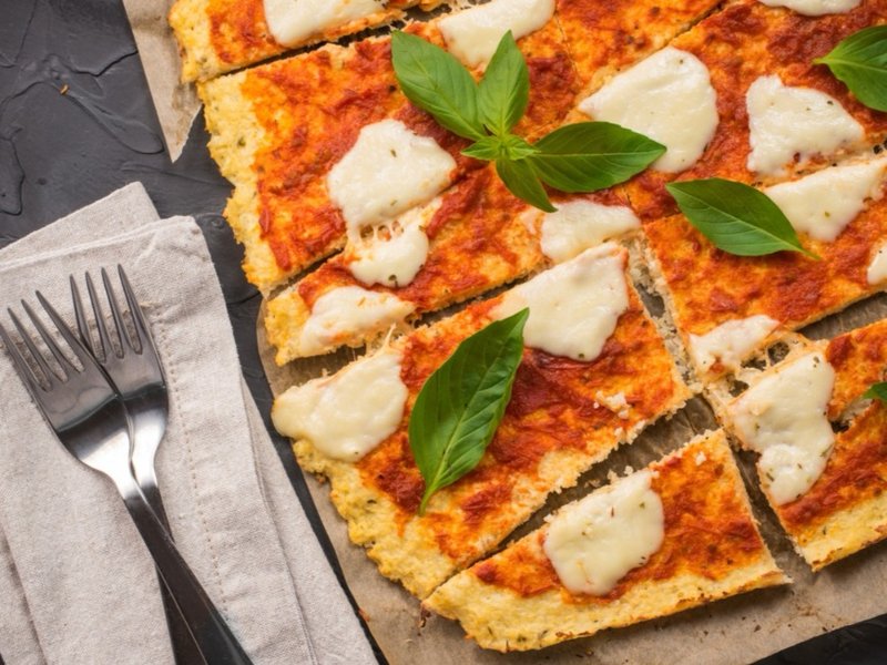 cauliflower crust pizza recipe