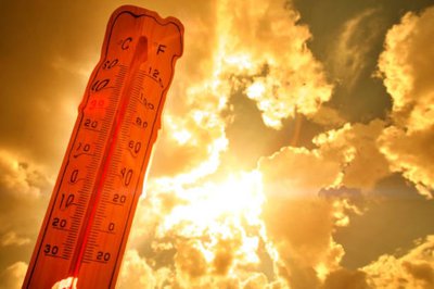 Record-breaking heat wave grips western US