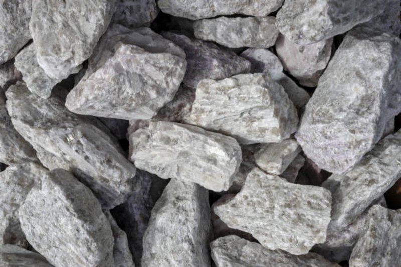 Zimbabwe sets lithium export ban