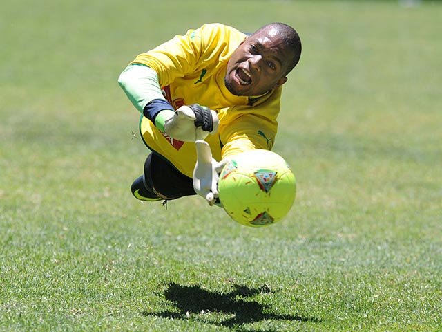 itumelengkhune_leewarren_gallo_1.jpg