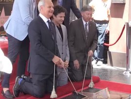 Actor Jason Bateman gets Hollywood star_video